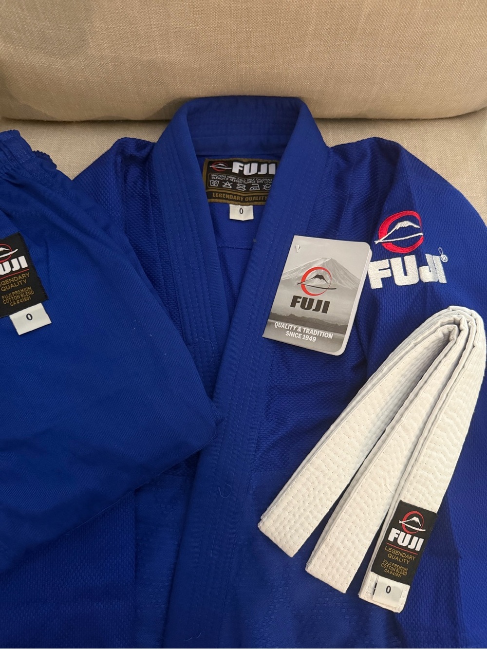 Fuji Kids’ BJJ Jiu Jitsu Gi Jacket, Pants & White Belt NWT